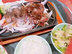 -大食代美食广场(上海中心店)