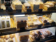 -房角石咖啡与书(吉大南校店)