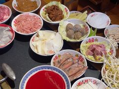 -沸炉重庆老火锅(军事博物馆店)