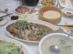 -梅利汴京烤鸭•开封豫菜地标店(晋安路店)