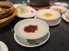 红豆双皮奶-鹊玥·粤菜小馆(汇智国际商业中心店)
