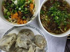 烧卖-严氏严大姐特色小吃(利济北路店)