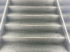 -关你鬼室大型密室逃脱(佛山创意园店)