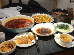 -万重锦·人文川菜馆(骡马市店)