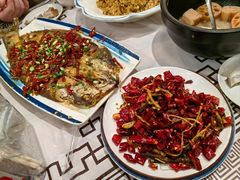 -霄汉牛三鲜湖北砂锅菜(万松园2店)