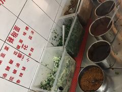 -文山荷鲜居(翠湖店)
