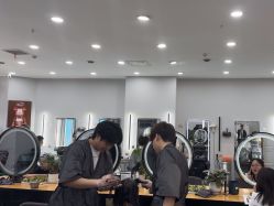 -藤野造型烫染·漂发