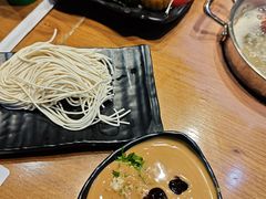 -呷哺呷哺(万达新世界店)