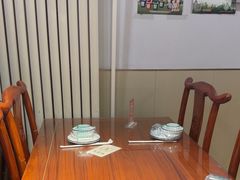 -恩宏德餐馆(平山道店)