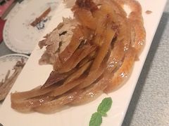 酥而不腻烤鸭-同喜烤鸭店(光芒店)