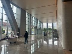 -LuOne凯德晶萃广场(徐家汇路店)