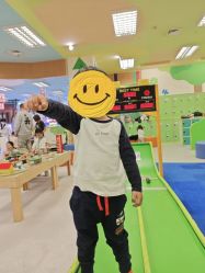 -莫莉幻想儿童乐园(武汉经开永旺店)