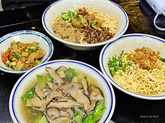 -万三面馆(青龙正街太古里店)