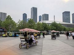 -东港音乐喷泉广场