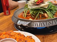 -喇喇排骨火锅·传统韩式脊骨汤(望京西园总店)