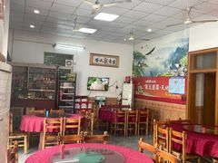 大堂-雄仔农家菜馆·特色葱油鸡(六祖店)