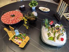 -鼎泰亨·海鲜牛肉餐厅(滨江店)