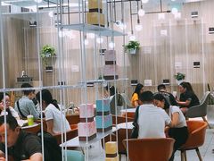 -奈雪的茶(市百一店)