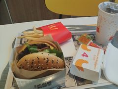 -麦当劳(桐乡润丰步行街店)