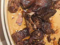 -八府香鸭·啫啫煲(华山路店)