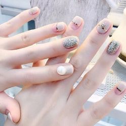 -Pink You美甲美睫纹绣定制中心