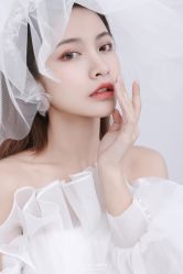 点击看大图 -挪娅婚纱摄影皇家会所
