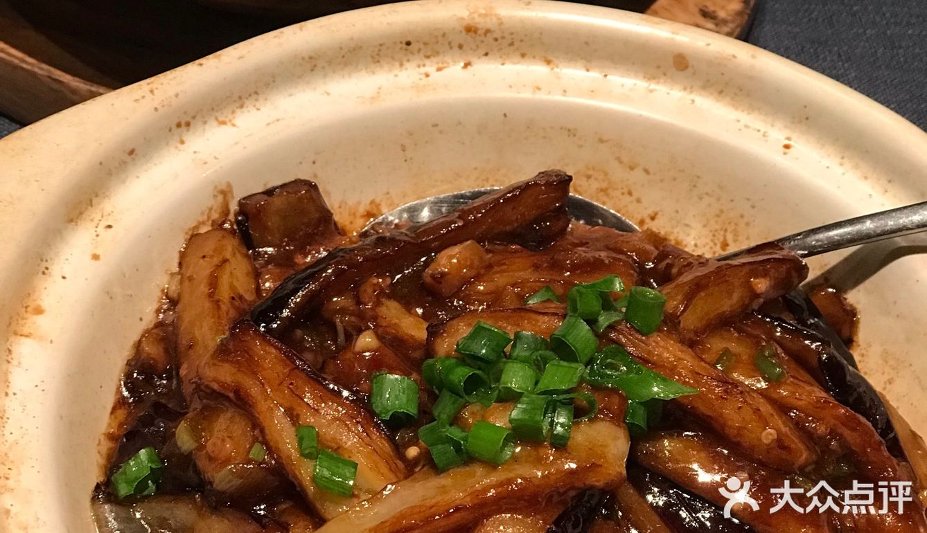 这家的粤菜也太好吃了吧！ 