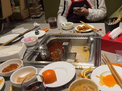 -海底捞火锅(宝龙广场夜宵主题店)