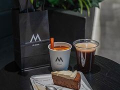 -M Stand(杭州萧山万象汇店)