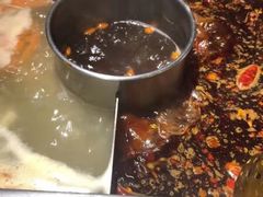 -雾都渣渣火锅(南城智汇城店)