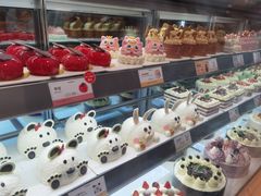 -罗森尼娜(德思勤店)