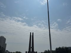 -唐山抗震纪念碑广场