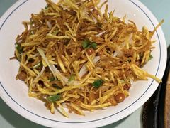 -鱼窝棚柴火铁锅炖(富山屯店)