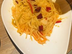 -耶里夏丽·新疆菜·28年喀什老馆(田林东路店)