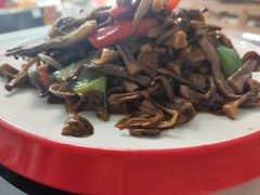 -天天向上素食餐厅(五台山店)