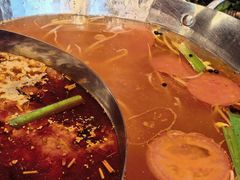 -由衷贵州酸汤牛肉火锅(新桥店)