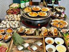 -围炉肉舍•炭烤活鳗•丹东海鲜烤肉(步行街店)