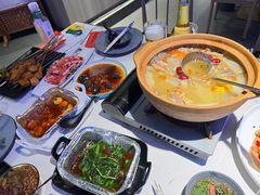 -钳小柒·小龙虾蓝龙王烧烤夜宵(长寿路店)