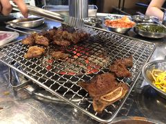 -釜山火炉·海鲜烤肉(紫藤路店)