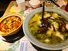 葱哥酸菜鱼-酒肆浅葱•烧烤•龙虾•排档(卓悦intown店)
