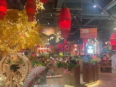 -老滇山寨•云南特色菜•地方菜•民族风情歌舞表演(金碧店)