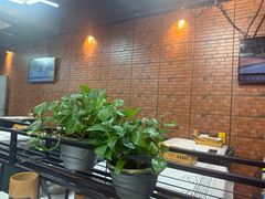 -云晓光头烧烤吧(德平路店)