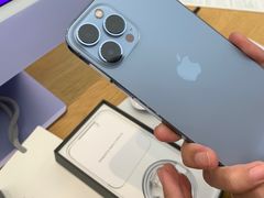 -Apple零售店(济南恒隆广场店)