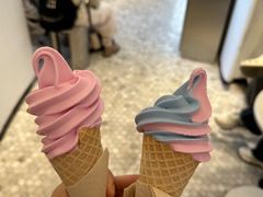 -喜茶(迪士尼小镇·平行宇宙店)