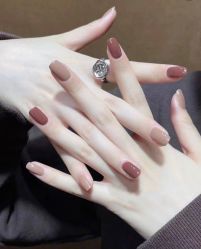 -悦指间美甲美睫