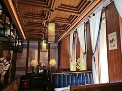 -八府香鸭·啫啫煲(华山路店)