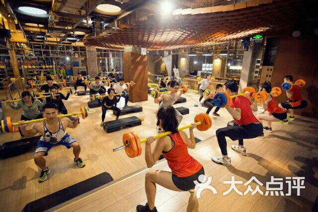 自由者运动健身会所