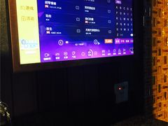 -唛客疯量贩式KTV(金飞达广场店)