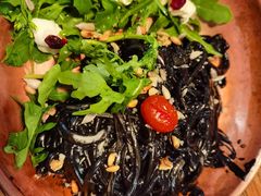 墨鱼汁意面-I HOLIC艾豪丽披萨(KKone店)