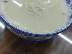 鱼汤面-雪琴面馆富安特色鱼汤面(城中花园店)